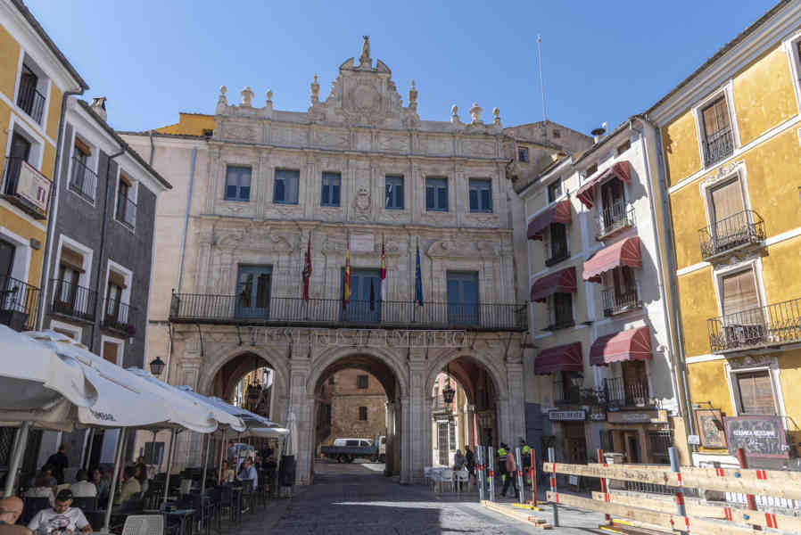 Cuenca 010 - plaza Mayor - Ayuntamiento.jpg